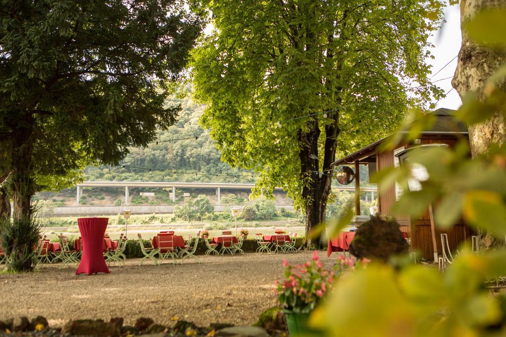 Hotel Leyscher Hof Leutesdorf Экстерьер фото
